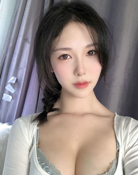 www亚洲区_高清电影完整版在线观看
