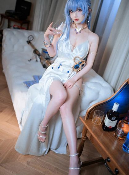欧美女王femdom_BD英语手机免费观看完整